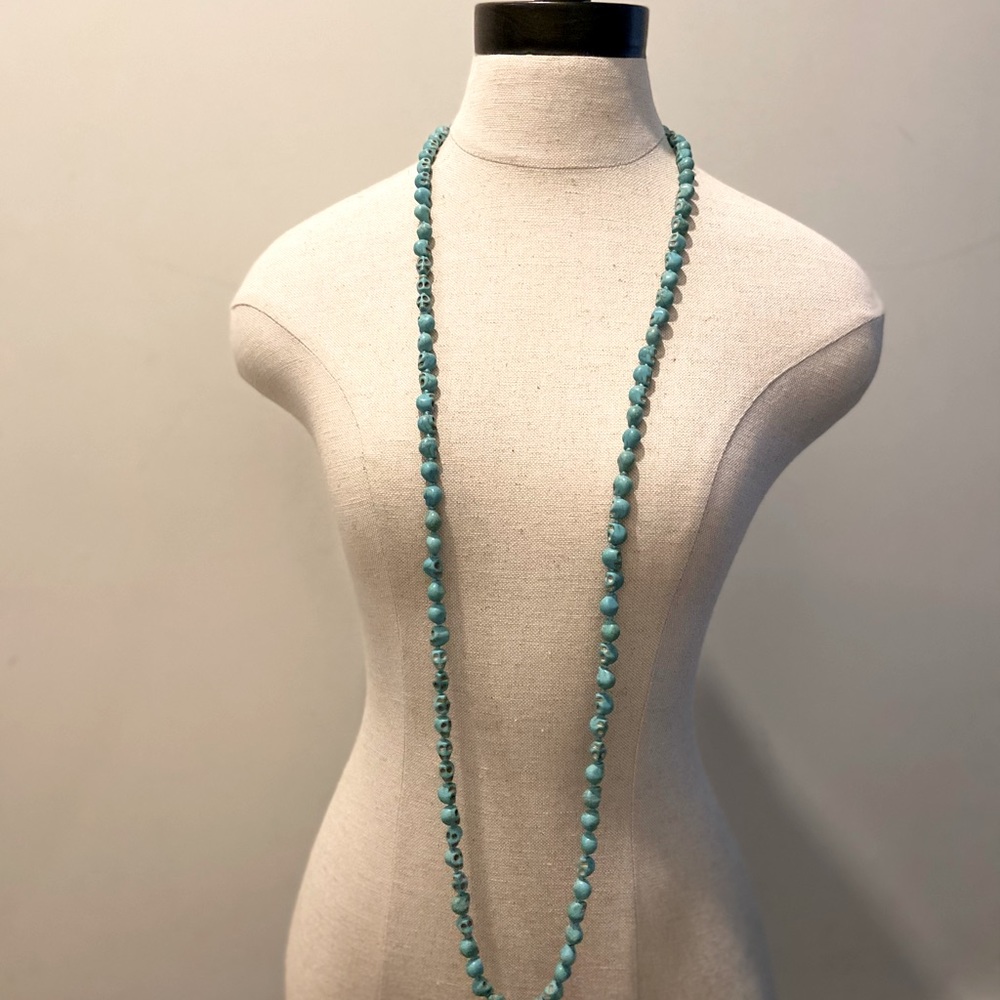 Skull Head Necklace - Picture 2 of 3